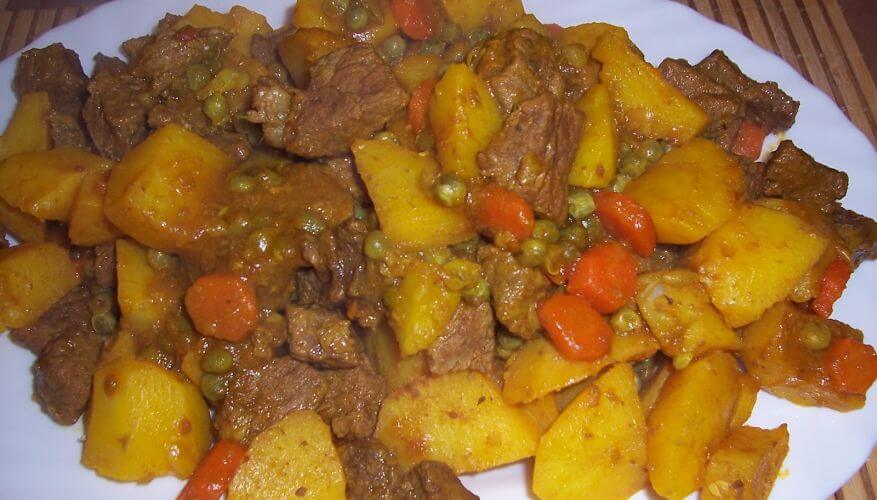 carne guisada con patatas