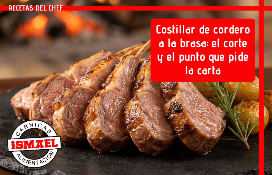 costillar de cordero a la brasa cortado en costillas servido en pizarra